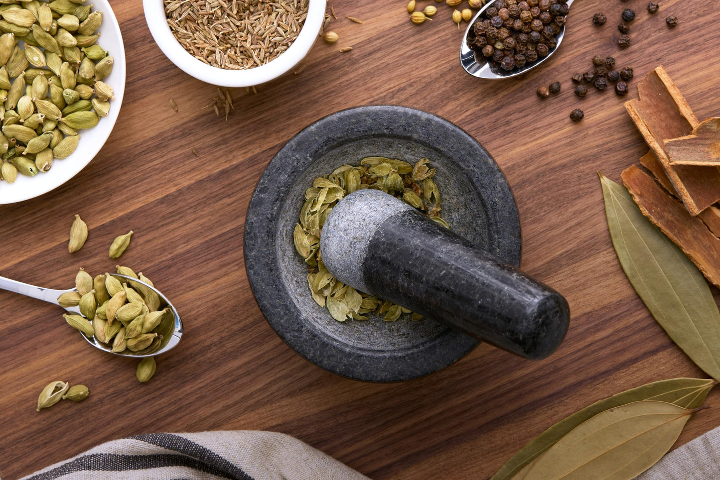 Avanti Granite Mini Mortar and Pestle, 9.5 cm Diameter, Black Speckled